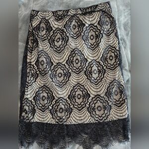 Lace overlay skirt